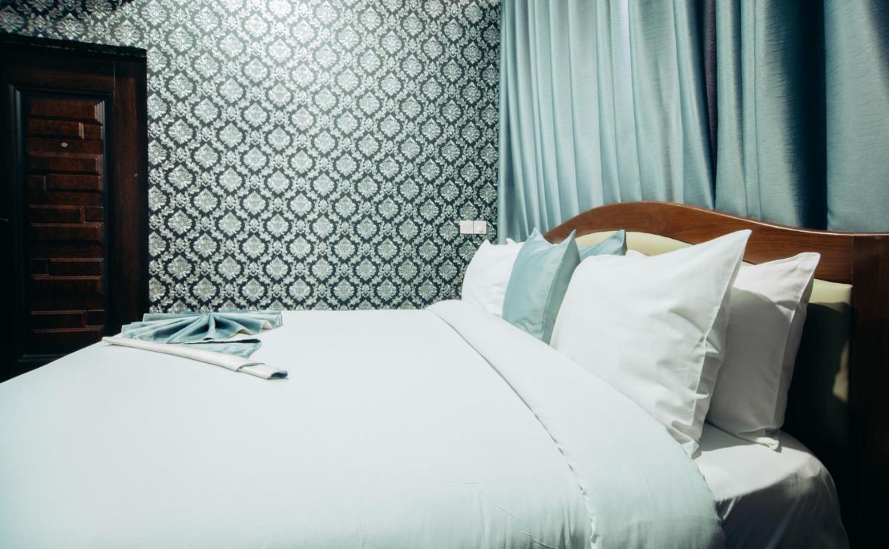Plus 33 Hotel Nungua Eksteriør billede